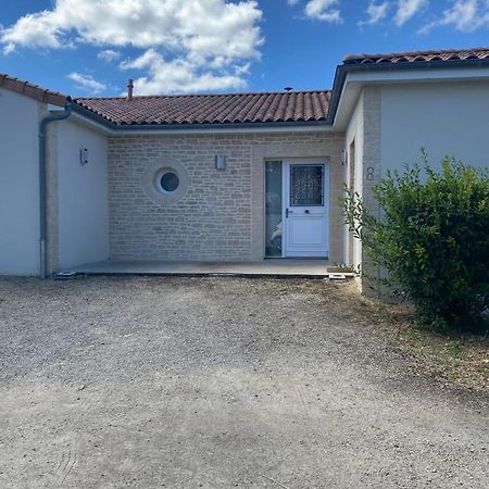 Le Cocon : Calme Et Moderne A 15 Min Futuroscope Apartamento Cisse Exterior foto